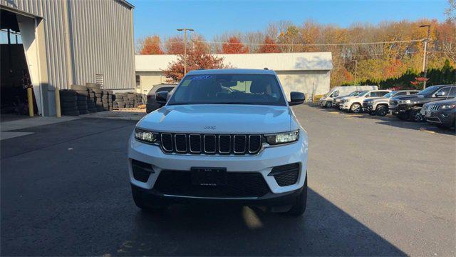 2023 jeep grand cherokee laredo