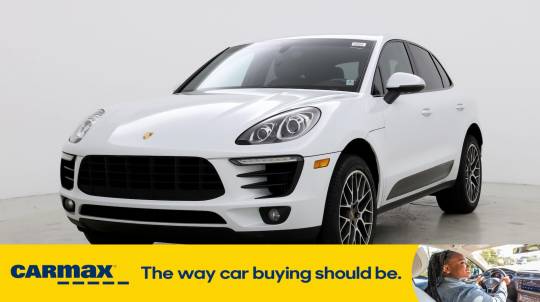 2016 Porsche Macan