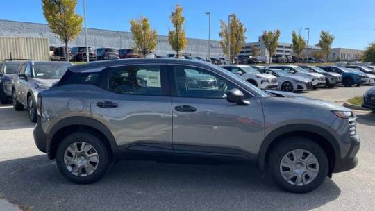 2025 Nissan Kicks