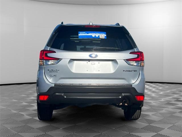 2022 subaru forester premium