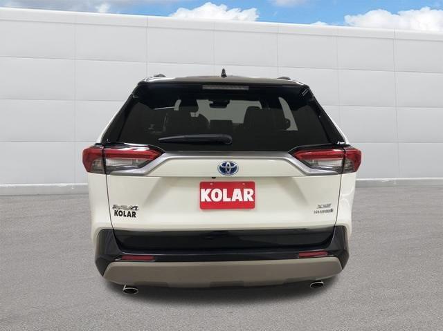2022 toyota rav4 hybrid xse