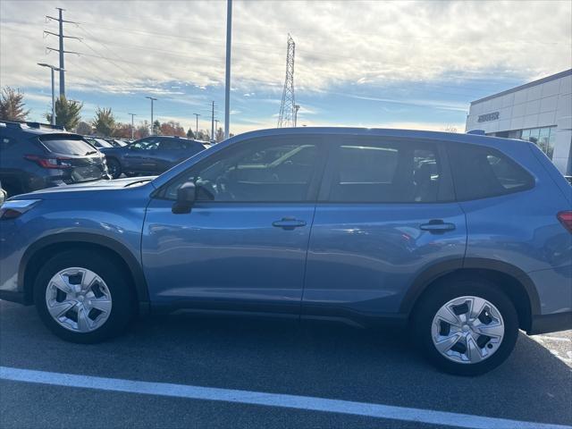 2022 subaru forester base