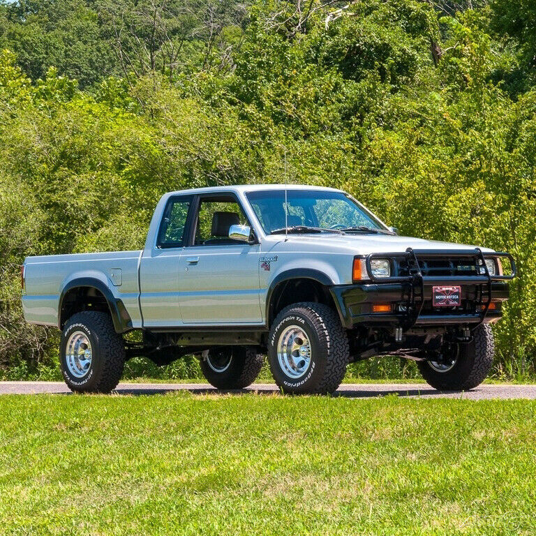 1991 mazda b2600i 4x4 cab plus pickup
