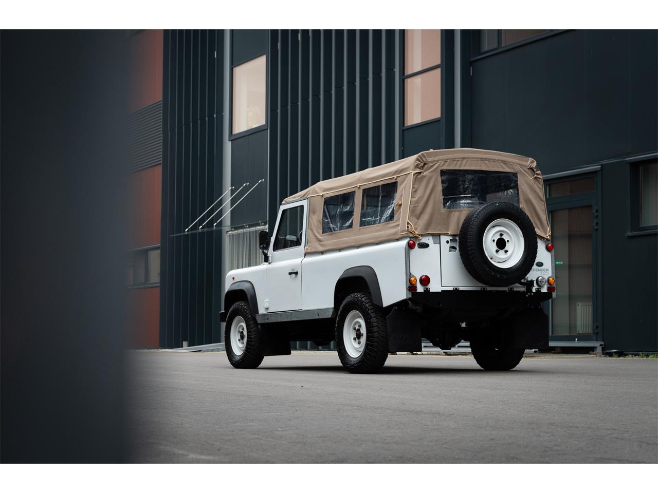 1997 land rover defender 110