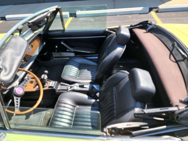 1977 fiat spyder 124 convertible
