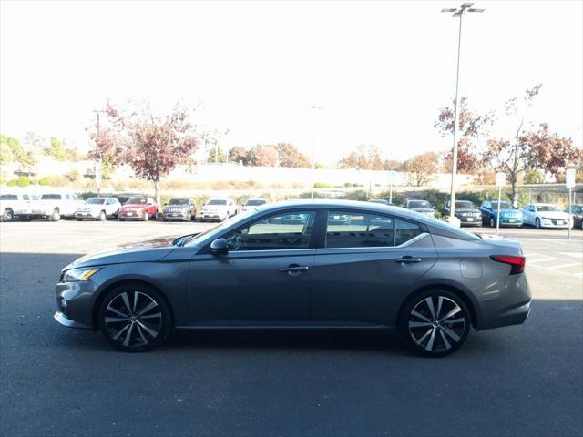 2022 nissan altima sr fwd