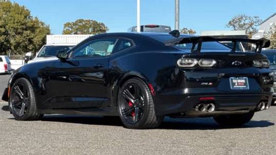 2021 chevrolet camaro zl1