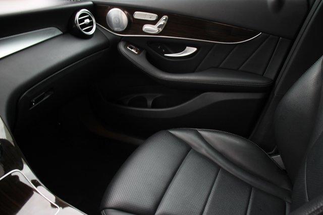 2019 mercedes-benz glc 300 base