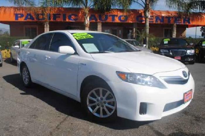 used 2010 toyota camry hybrid for sale. in fontana, ca