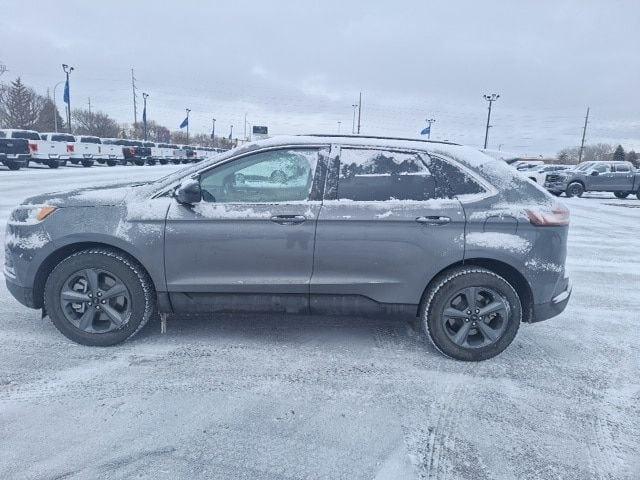 2022 ford edge sel in bismarck, north dakota