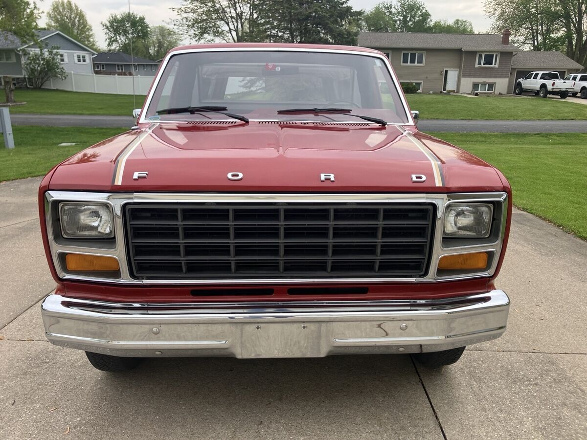 1980 ford f100 red custom reg cab 8 ft box