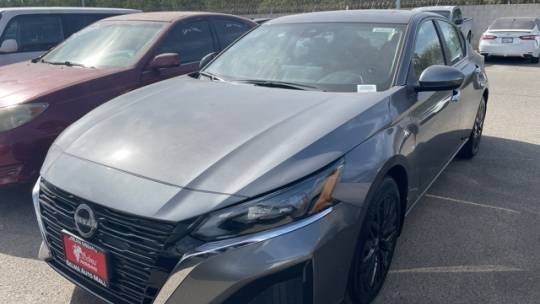 2025 Nissan Altima