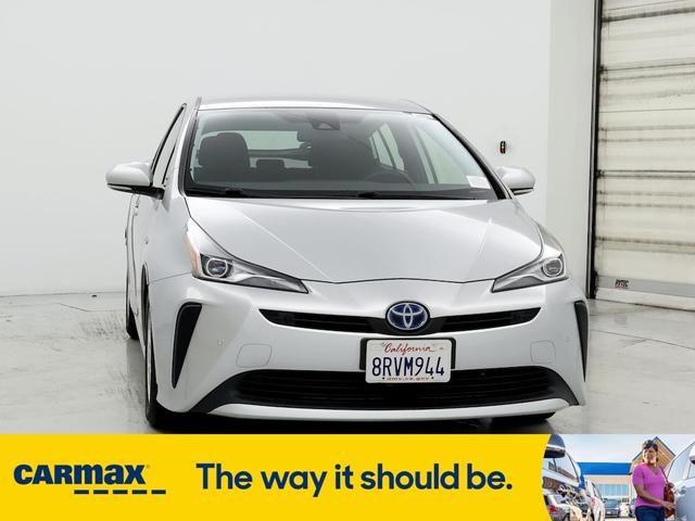 2020 toyota prius le
