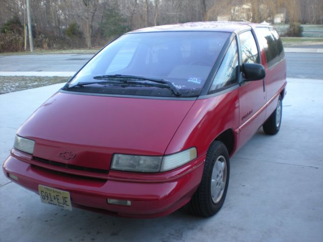 chevy van- cargo or 7 passenger