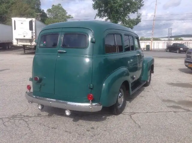 classic collectible 1953 chevrolet suburban 3100