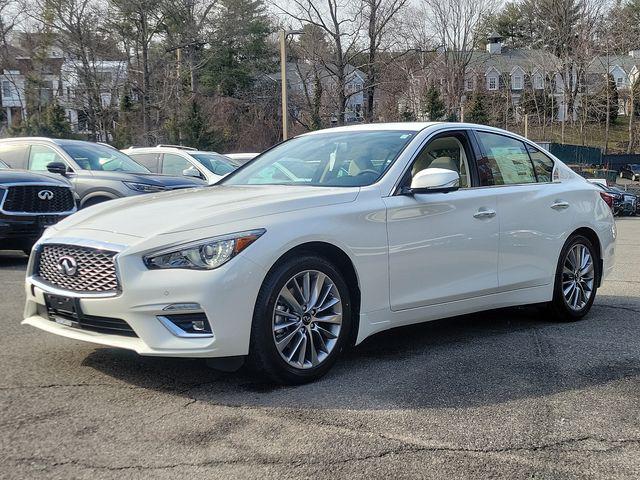 2024 infiniti q50 luxe awd