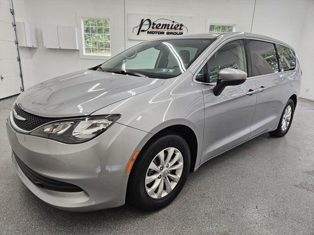 2017 chrysler pacifica touring