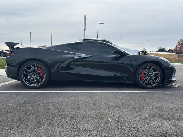 2024 chevrolet corvette stingray w/2lt