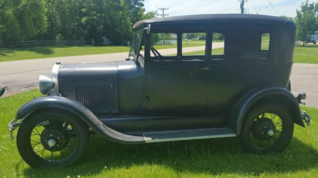 1929 model a ford 2 door sedan hot rod rat rod