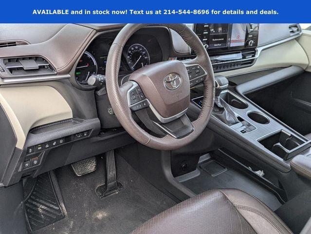 2021 toyota sienna platinum