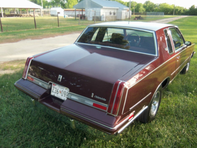 1983 oldsmobile cutlass calais sport coupe 2-door 5.0l