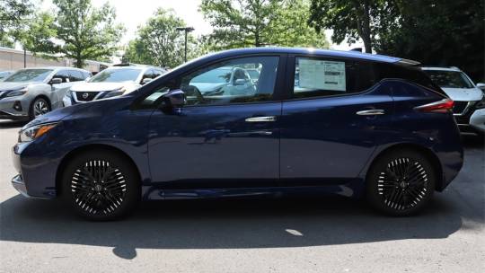 2023 Nissan Leaf sv plus
