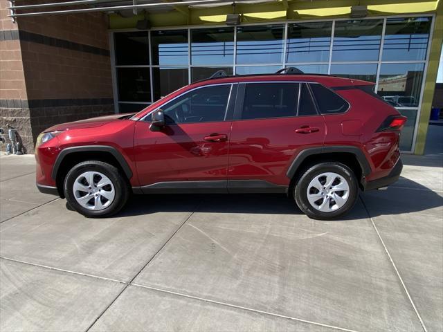 2021 toyota rav4 le