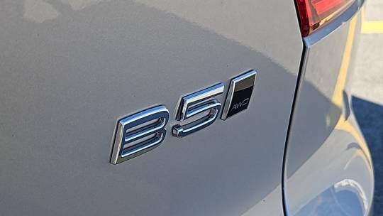 2024 Volvo XC40