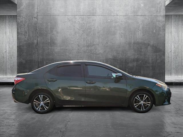 2016 toyota corolla le plus