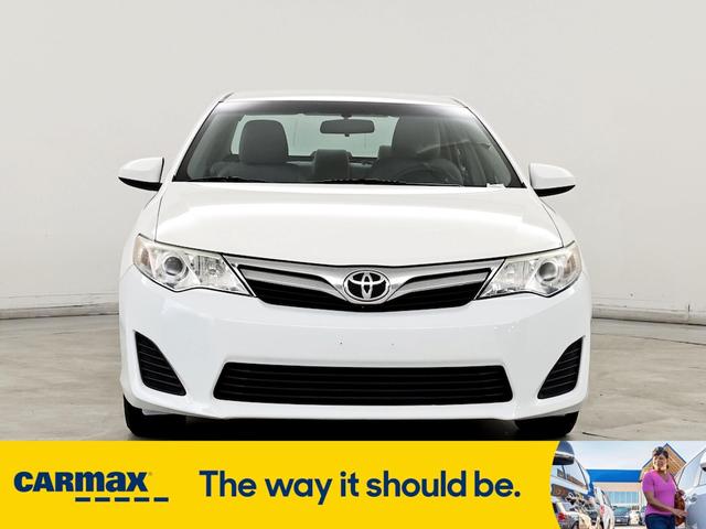 2014 toyota camry le