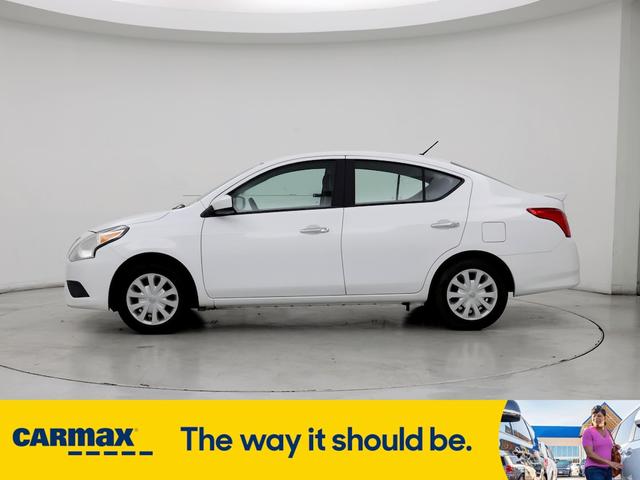 2017 nissan versa sv