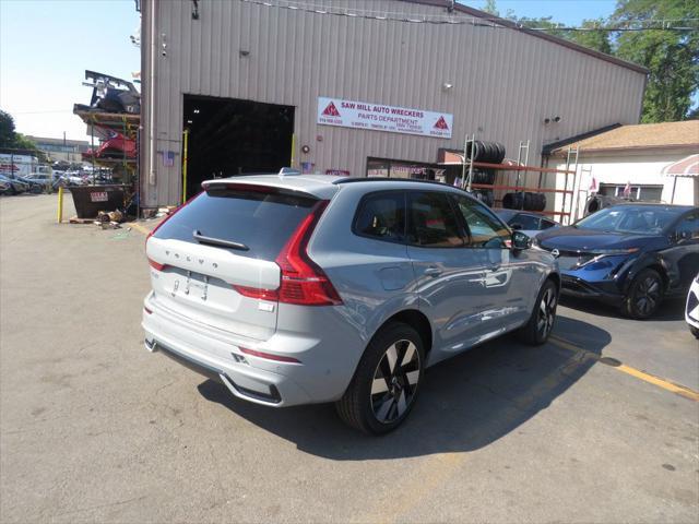 2024 volvo xc60 recharge plug-in hybrid t8 ultimate dark theme