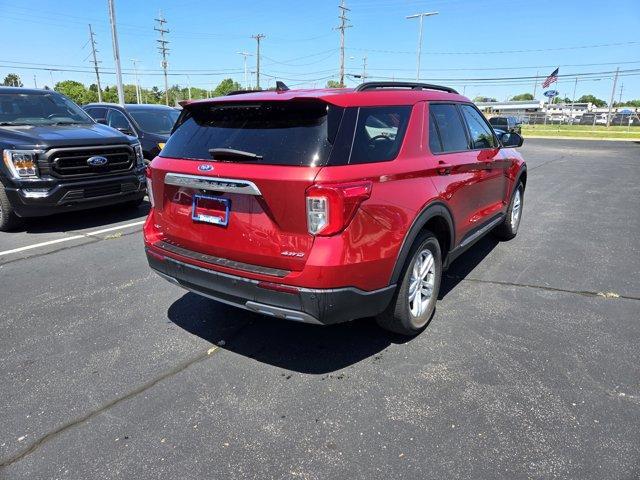 2021 ford explorer xlt