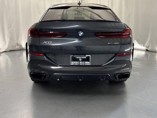 2022 bmw x6