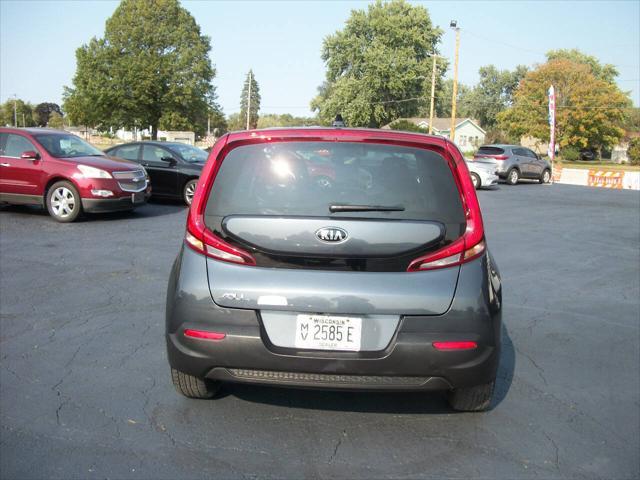 2020 kia soul lx