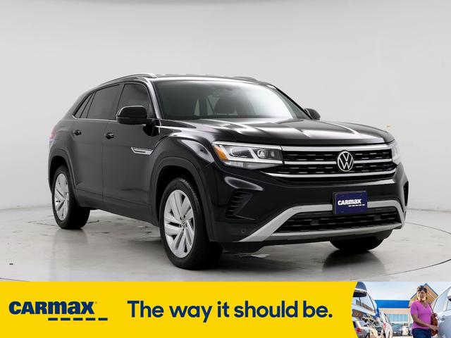 2022 volkswagen atlas cross sport se w/tech
