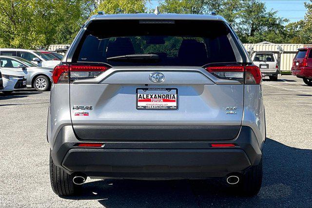 2021 toyota rav4 xle