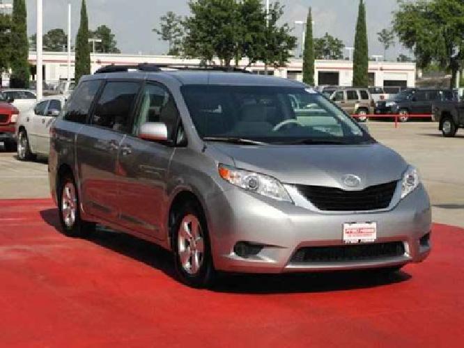 2012 toyota sienna van v6 le fwd in spring, tx