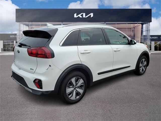 2021 kia niro lx