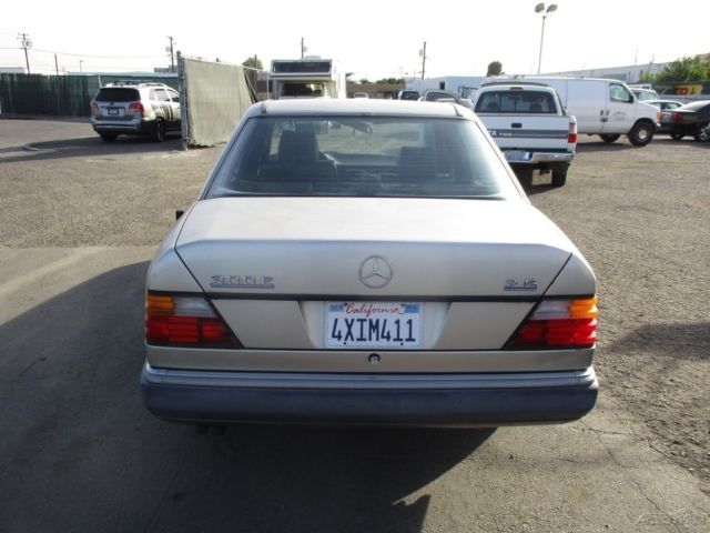 c 1991 mercedes-benz 300e 4 dr used 2.6l i6 12v automatic no reserve