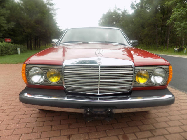 mercedes benz 300cd survivor