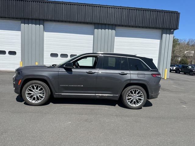 2022 jeep grand cherokee summit 4x4