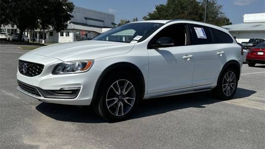 2018 Volvo V60 Cross Country