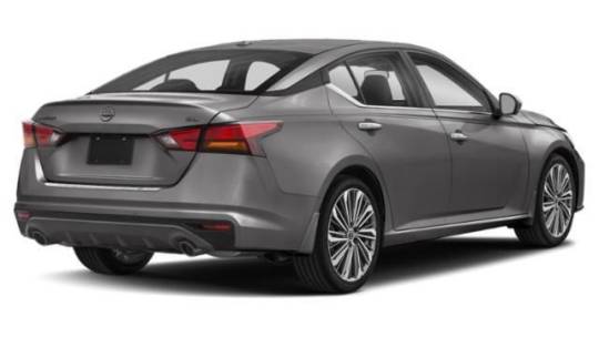 2025 Nissan Altima