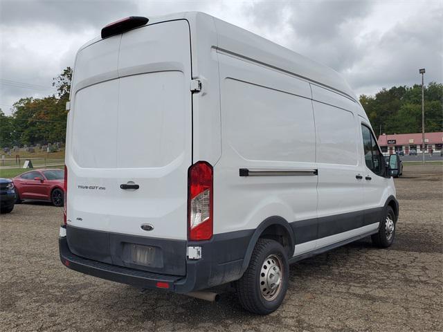 2022 ford transit-250 base
