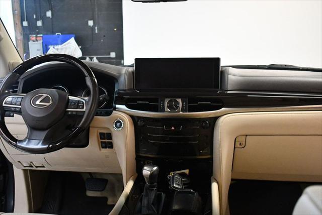 2018 lexus lx 570 base