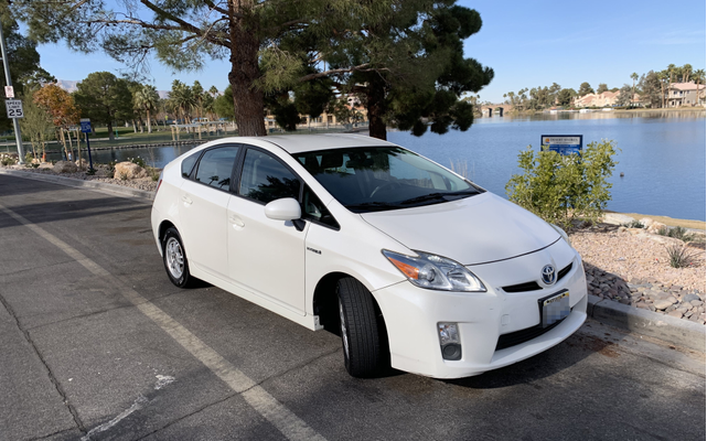 2010 toyota prius ii