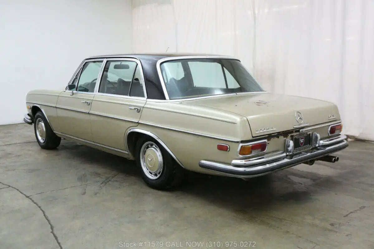 1970 sedan used automatic