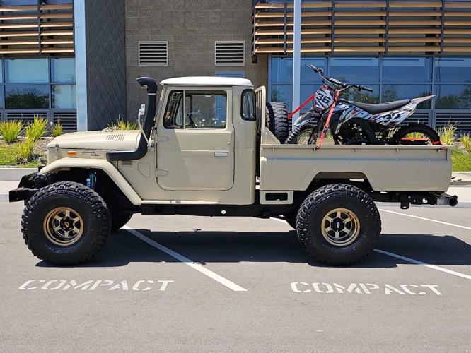 1977 toyota land cruiser in woodland hills, california