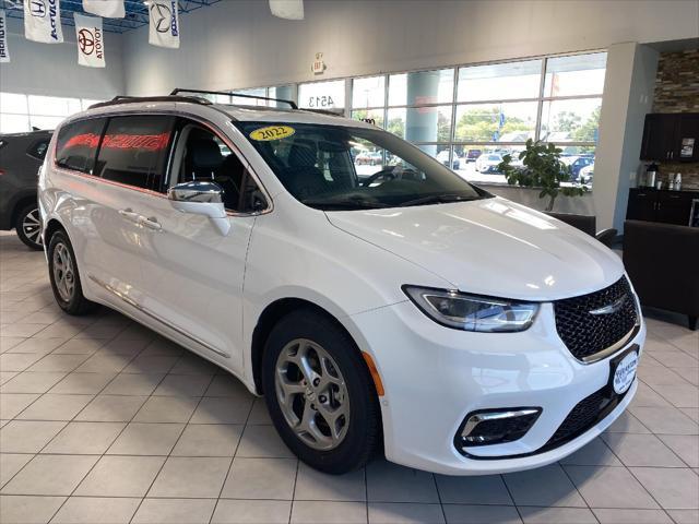 2022 chrysler pacifica limited